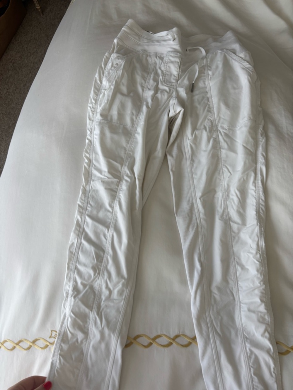 Lululemon Joggers 4